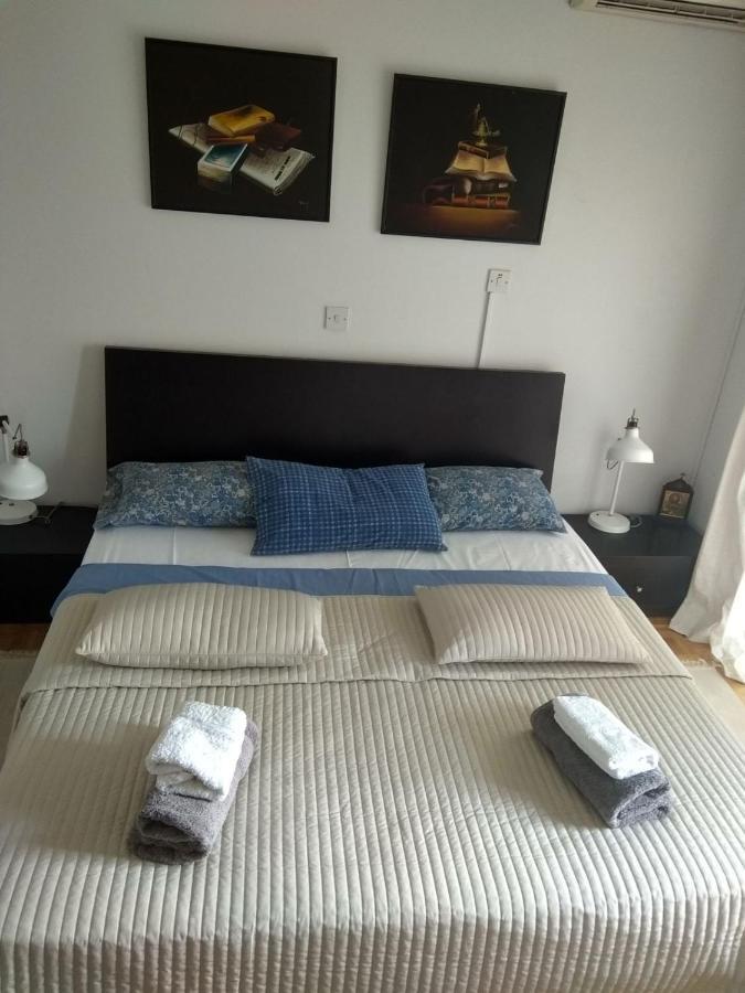Seaside Spacious Apartment With Sea View Limassol Exterior photo